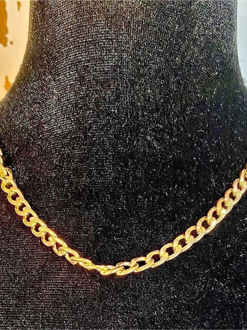 NWT Gold-Tone Curb Chain Necklace